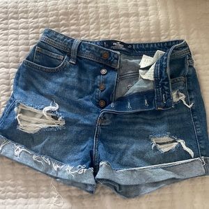 Hollister Jean short